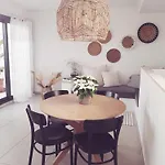 Duplex Con Vista Al Mar Y Garaje A Pie De Casco Antiguo * تريفة